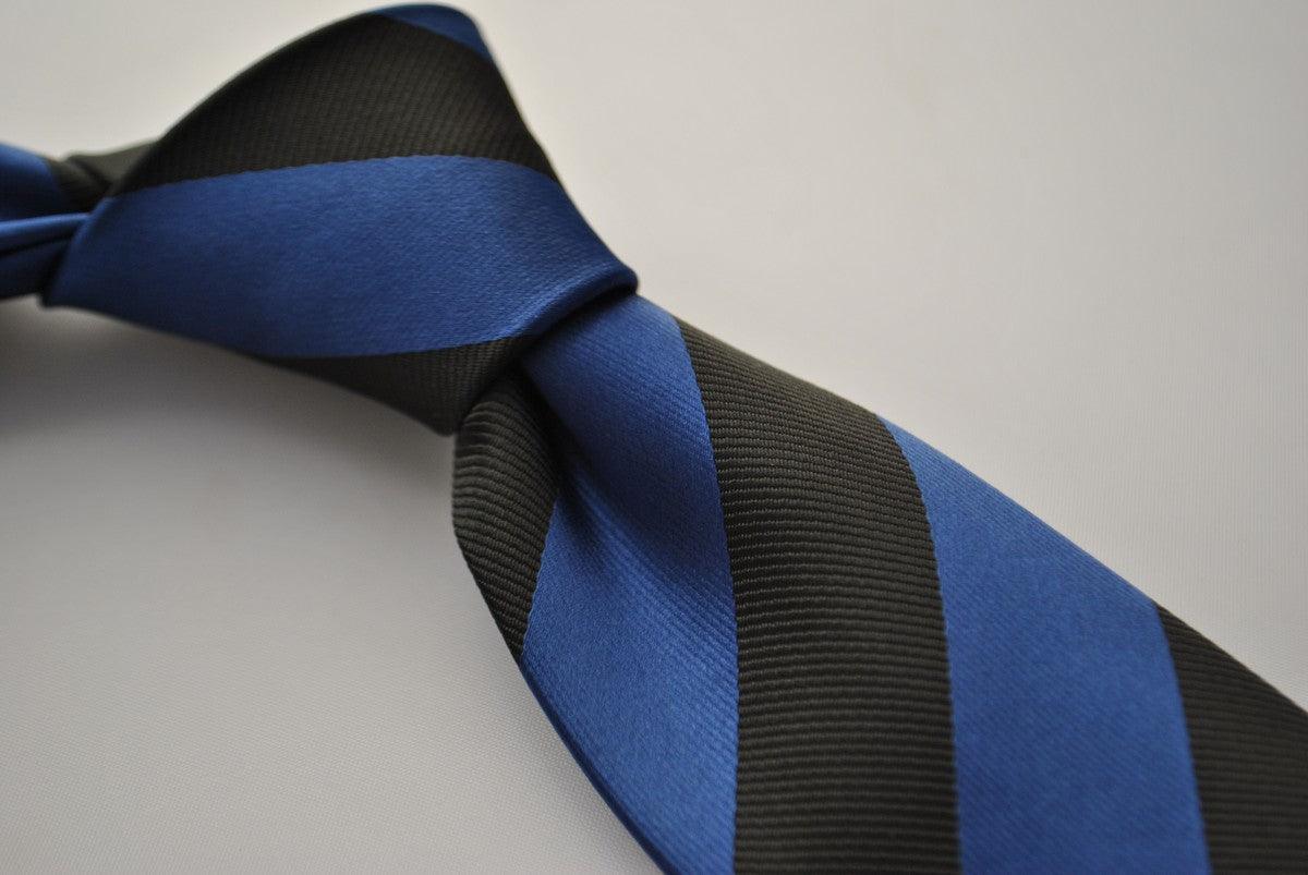 black and dark blue barber striped tie - Image 2