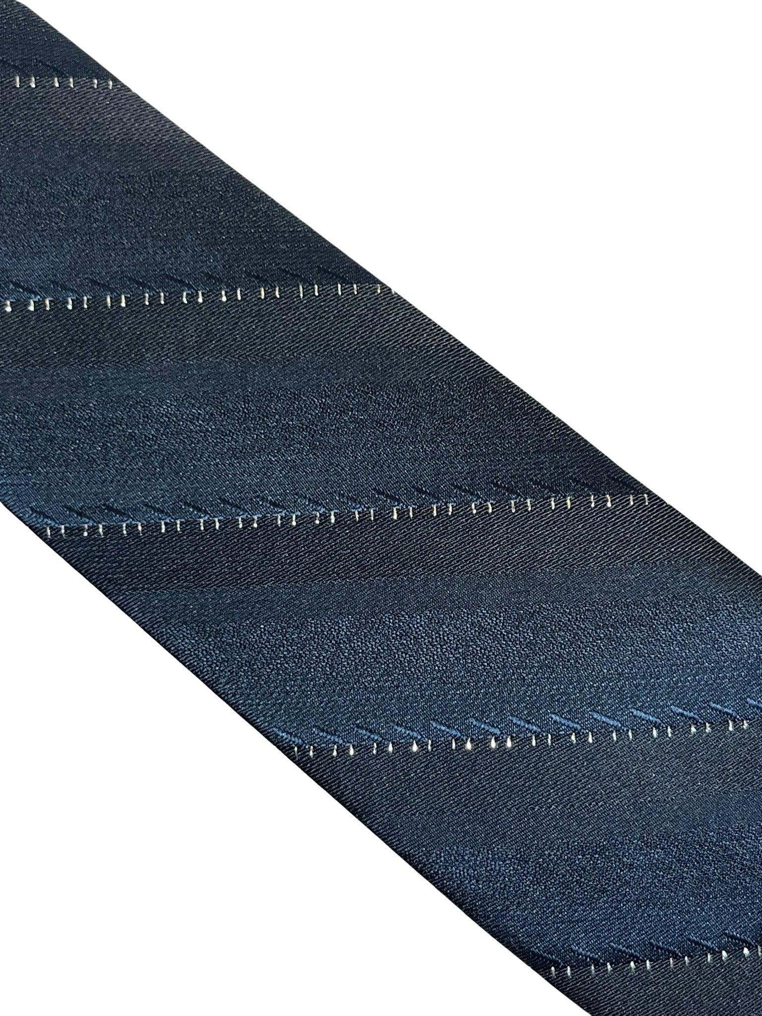 black tie with fine glitter stripe - Image 3