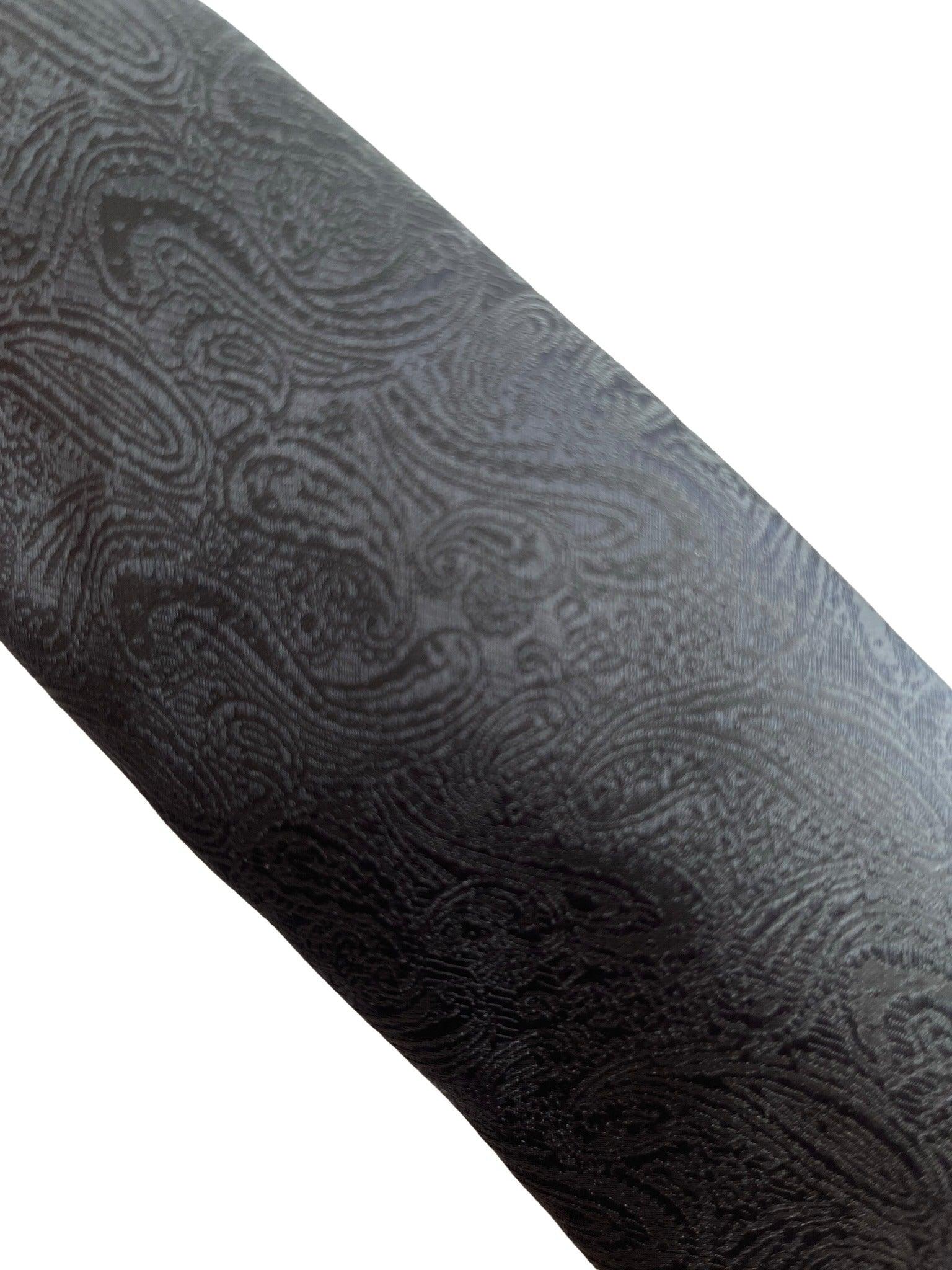 black tie with subtle paisley design - Image 2