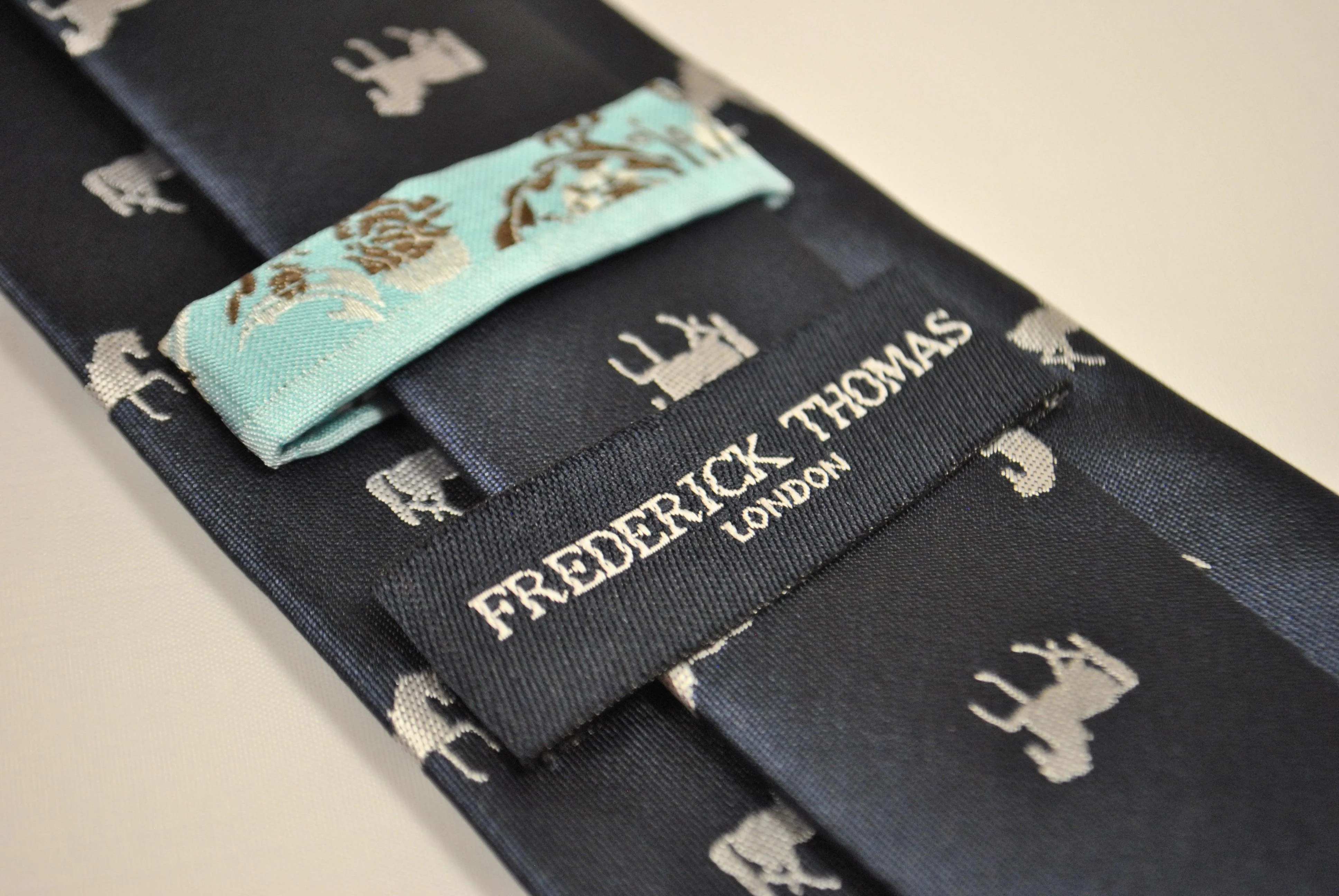 navy dark blue tie with thoroughbred horse silhouette design - Image 4