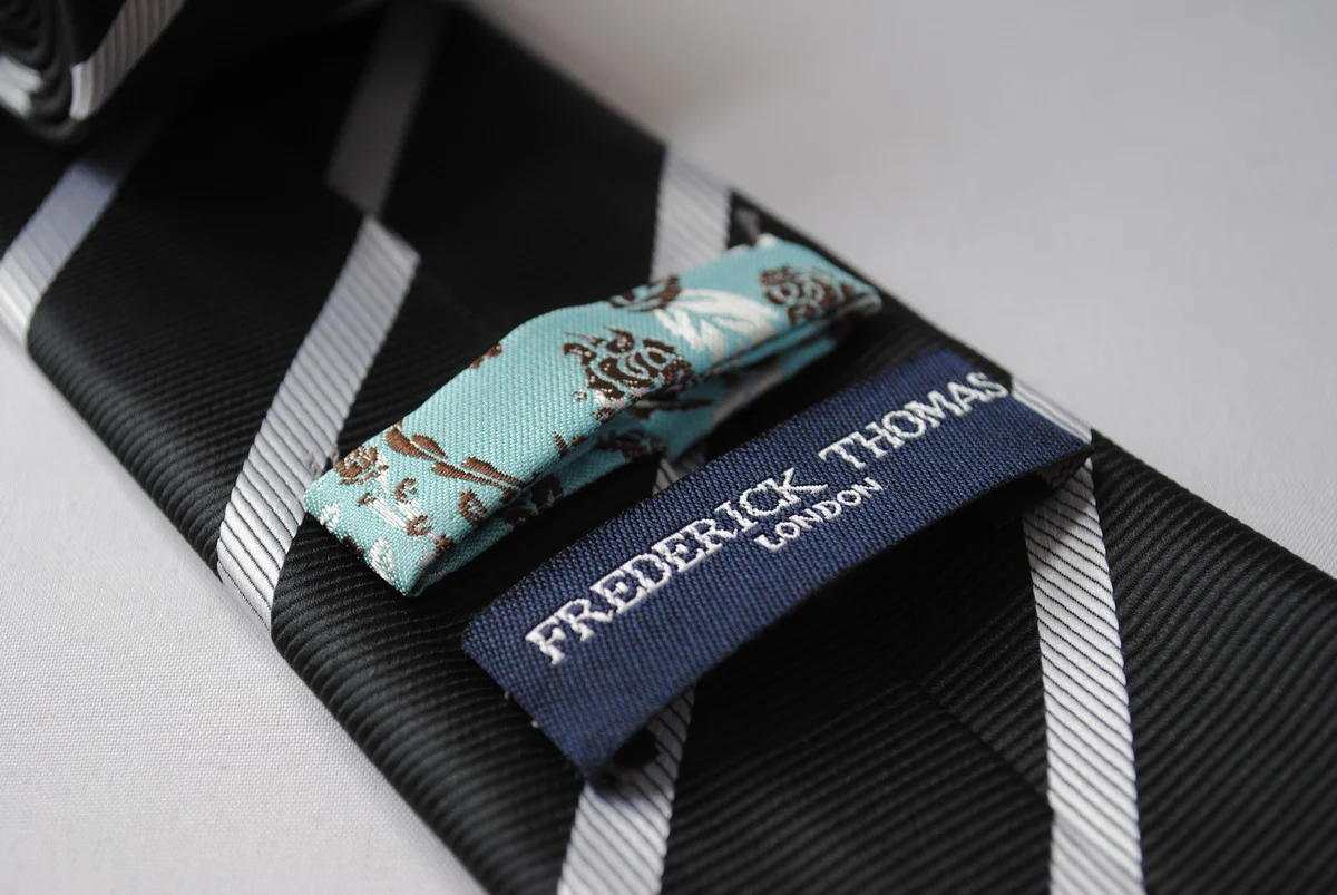 black tie with white stripes - Image 2