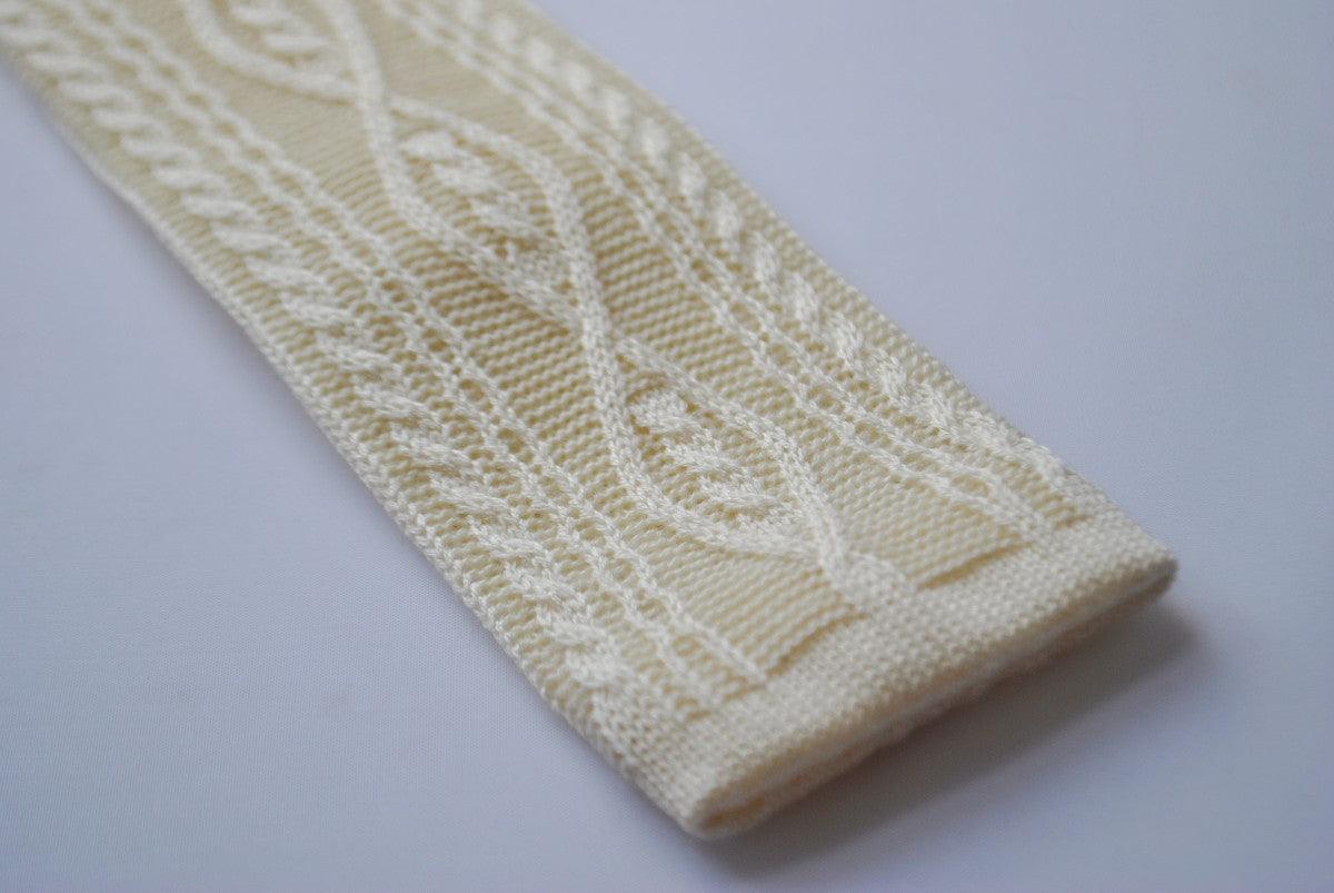 cream skinny cable knit tie - Image 3