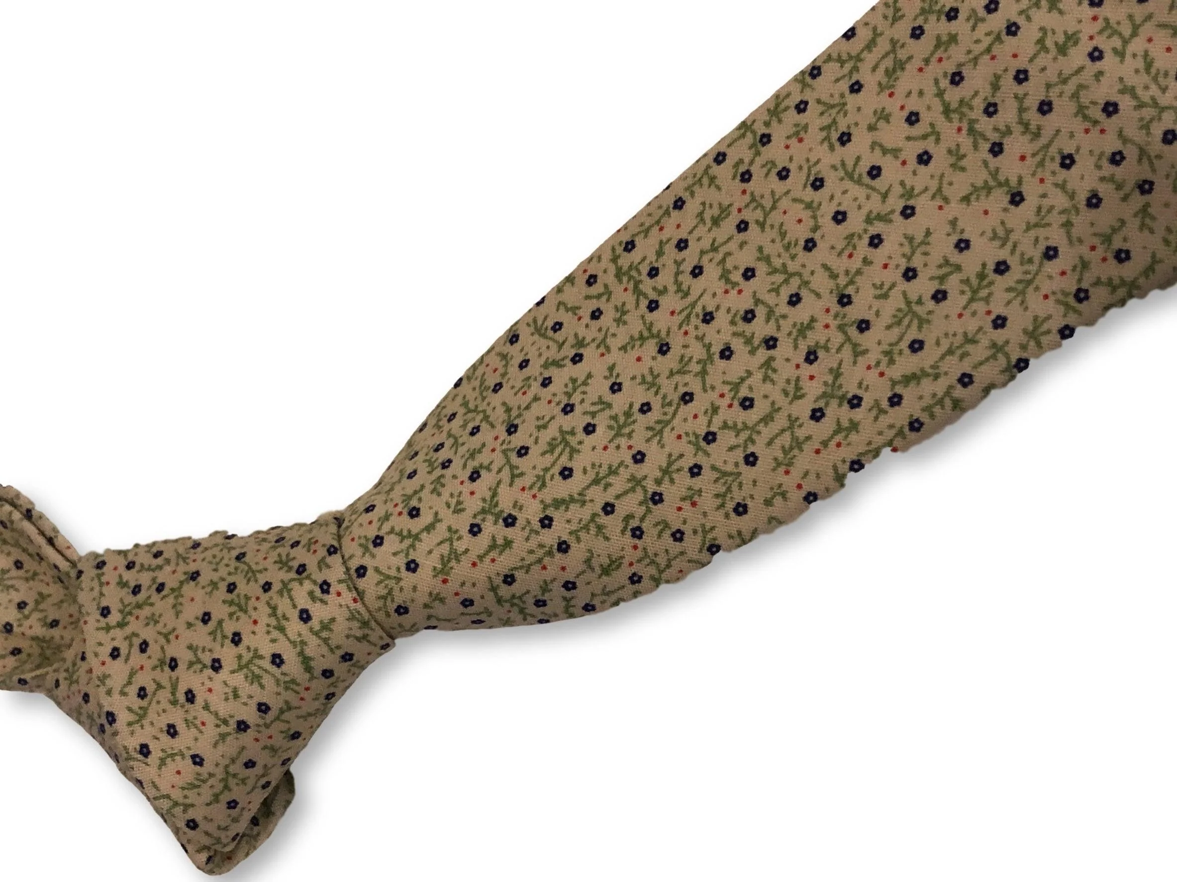 cream with blue ditsy flower print design cotton tie - Image 3