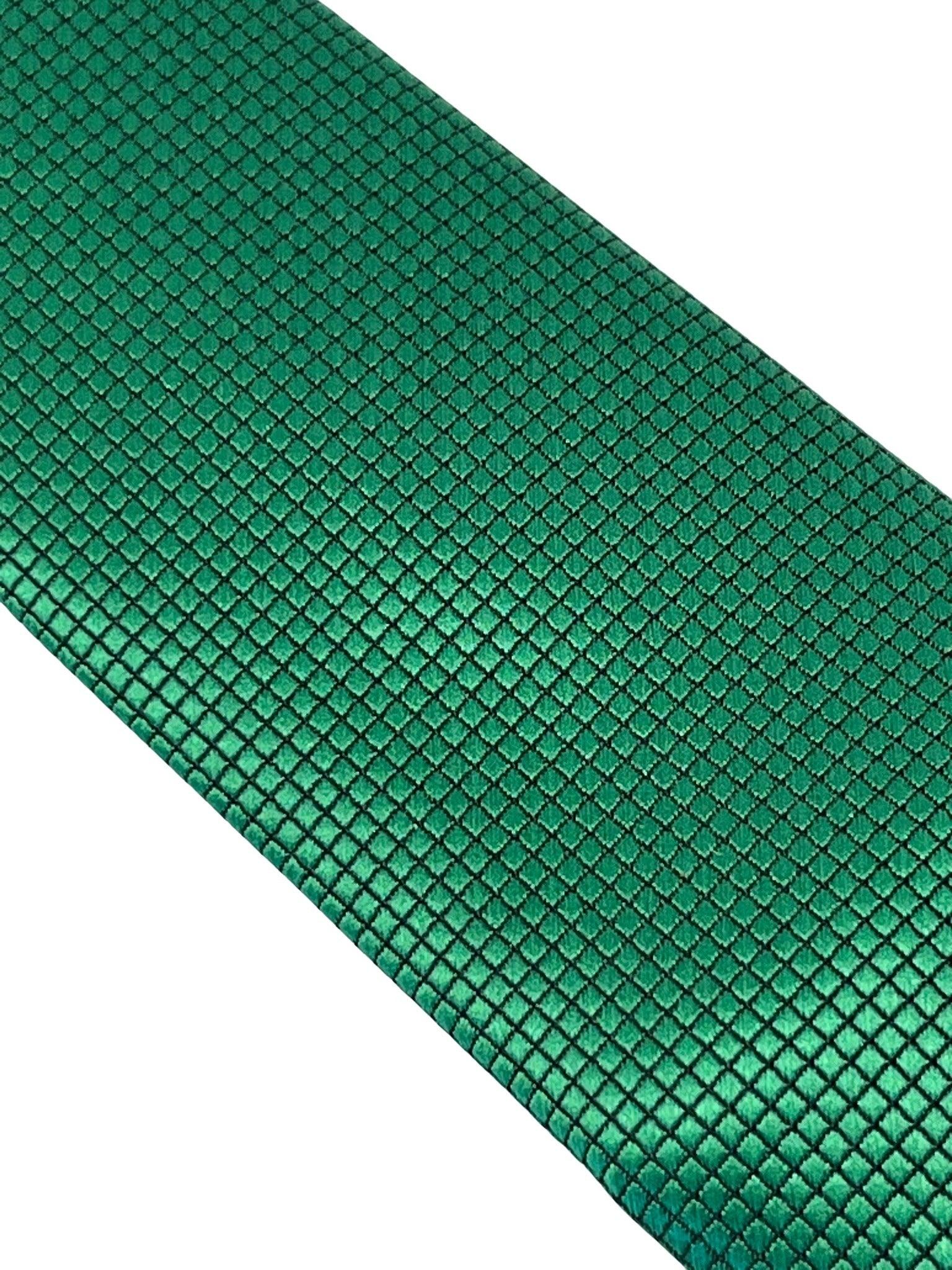 emerald green silky tie with subtle squared design - Image 3