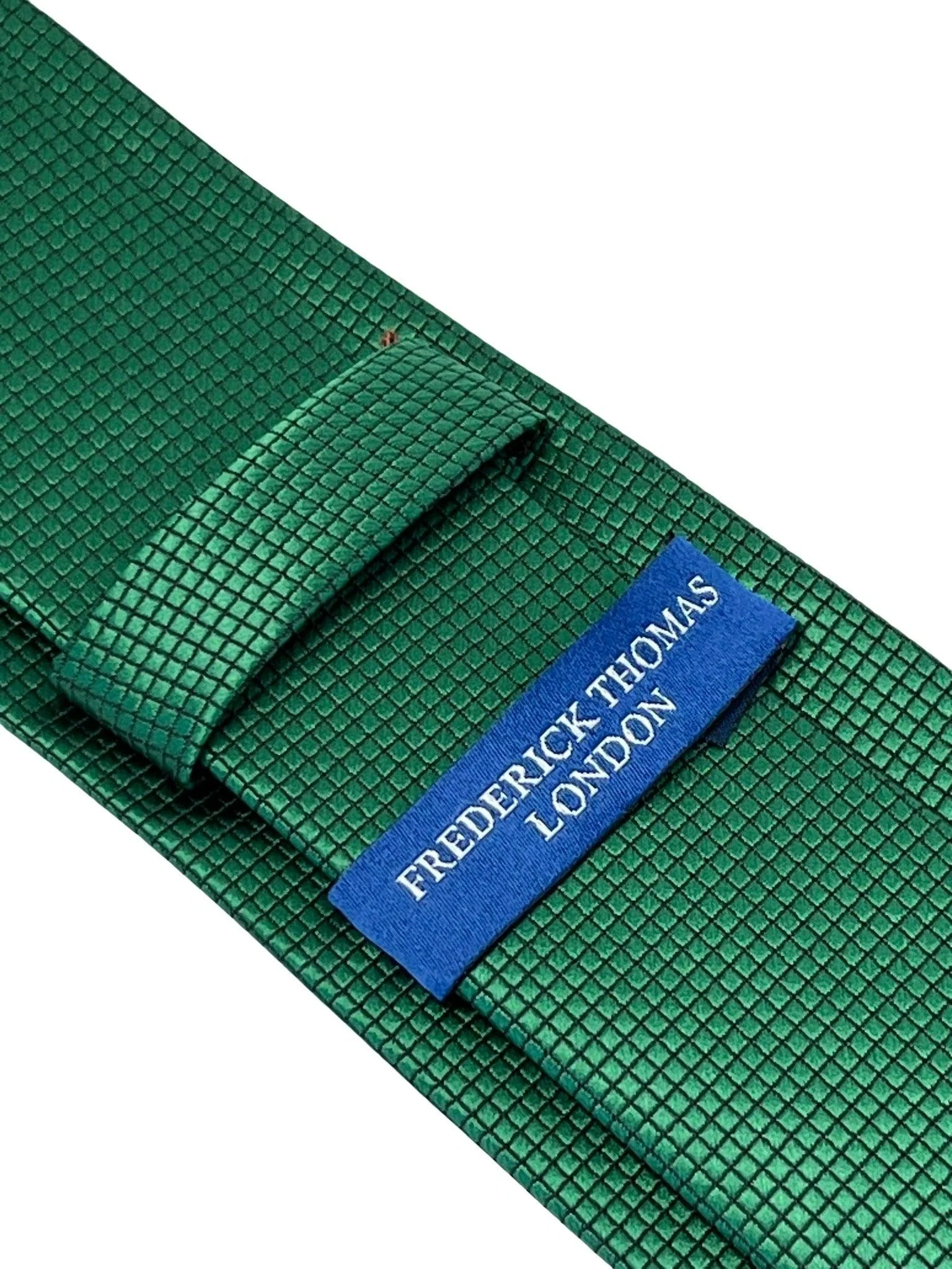 emerald green silky tie with subtle squared design - Image 4