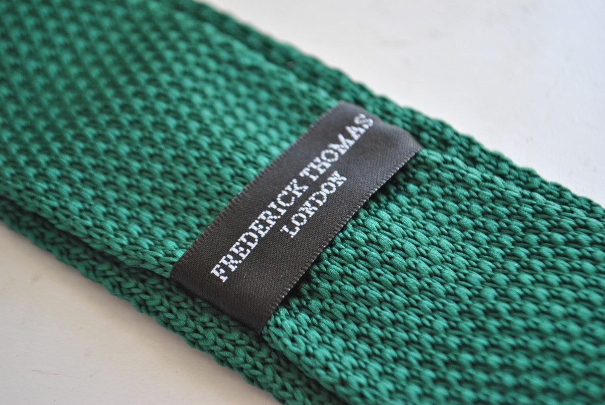 emerald green skinny knitted tie with white polka dots - Image 3