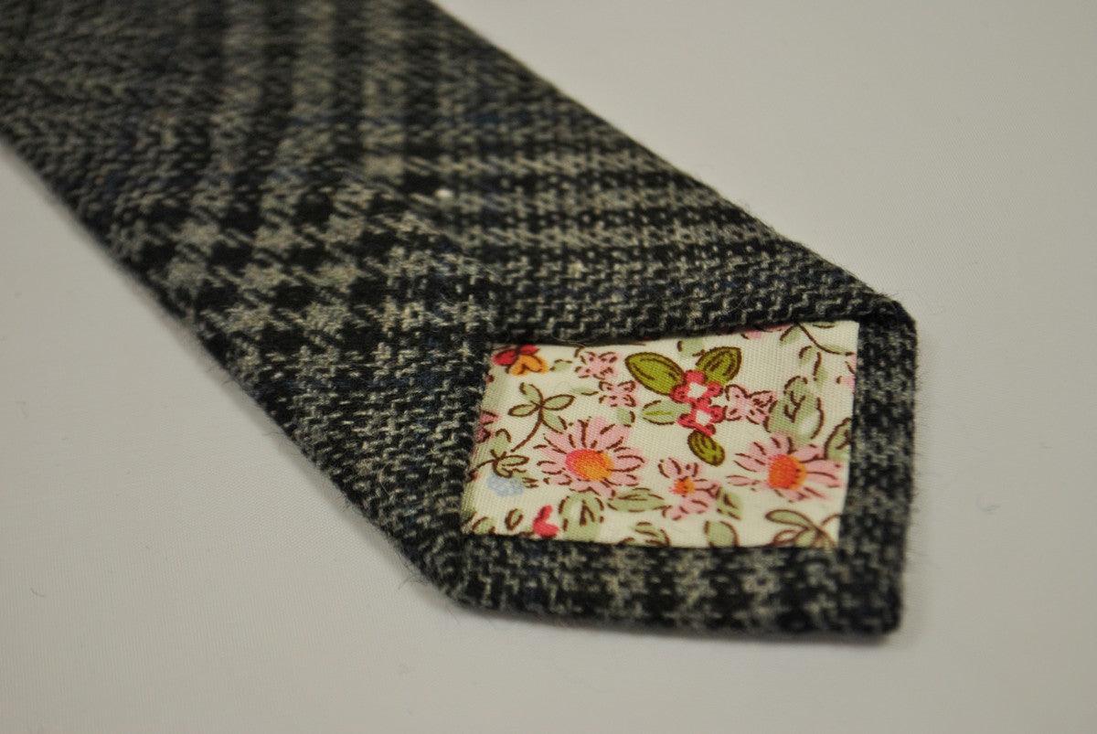 grey, black and navy check tweed wool skinny tie - Image 5