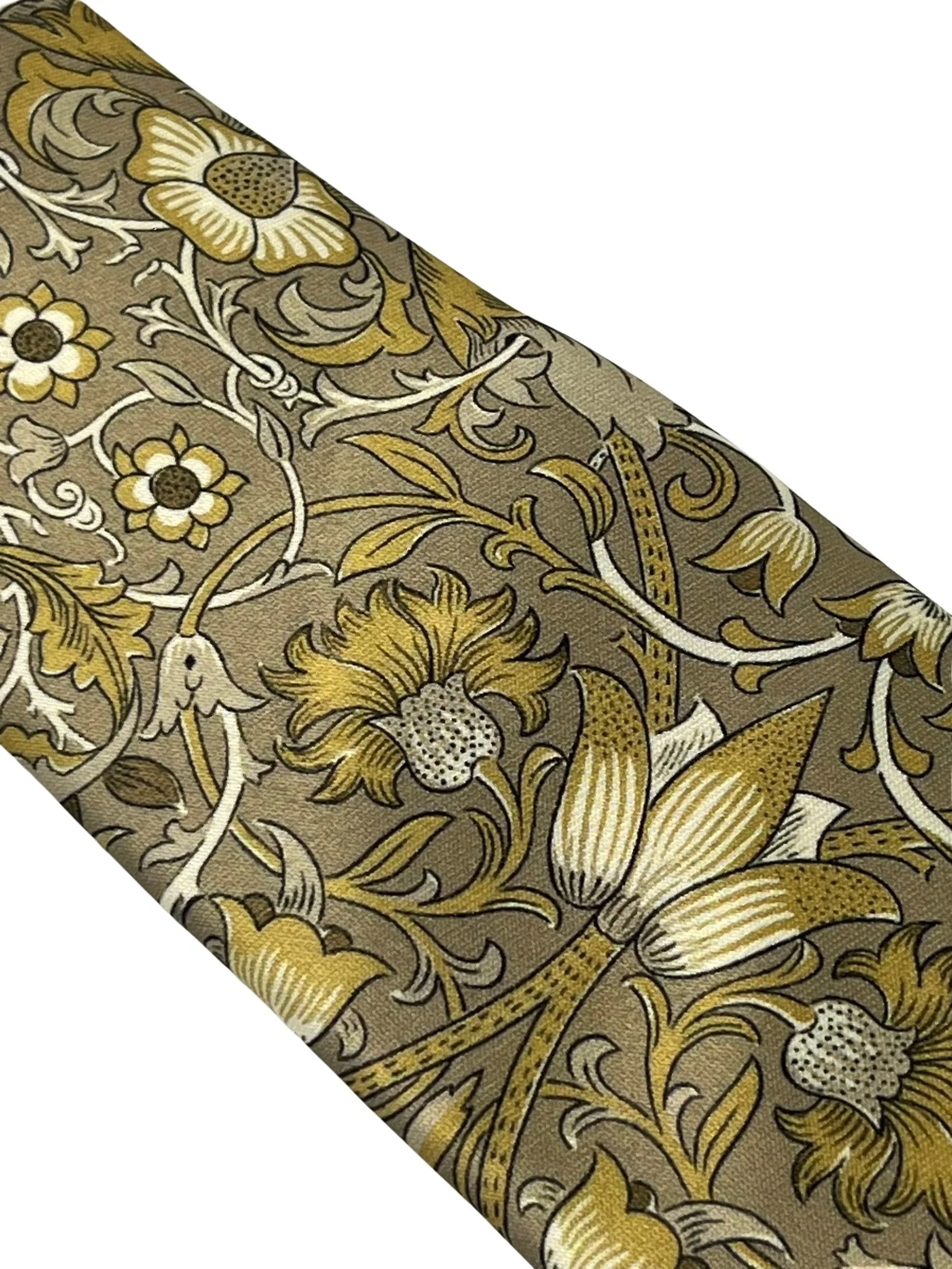 Golden beige floral William Morris liberty style tie - Image 3