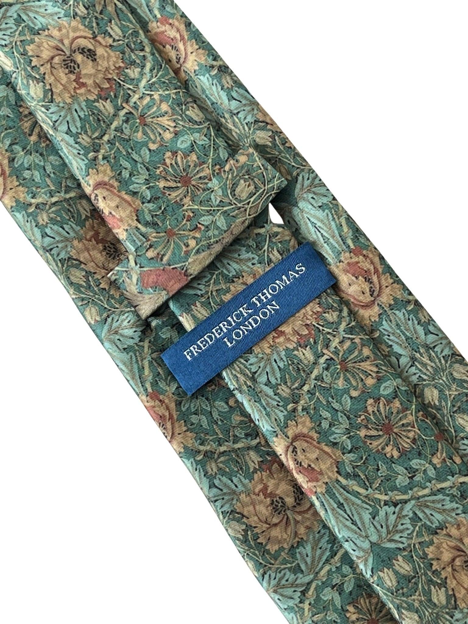 green William Morris pimpernel style design tie - Image 4