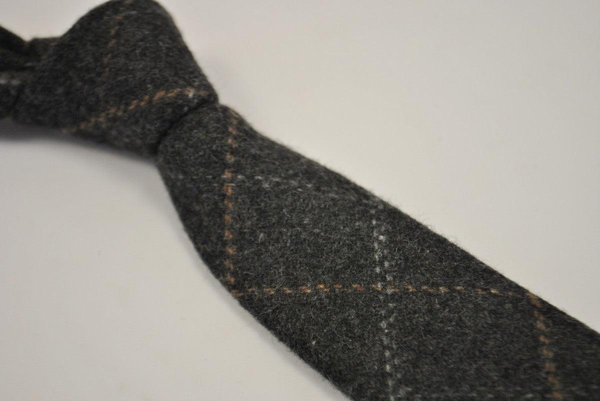 grey check tweed wool tie - Image 4