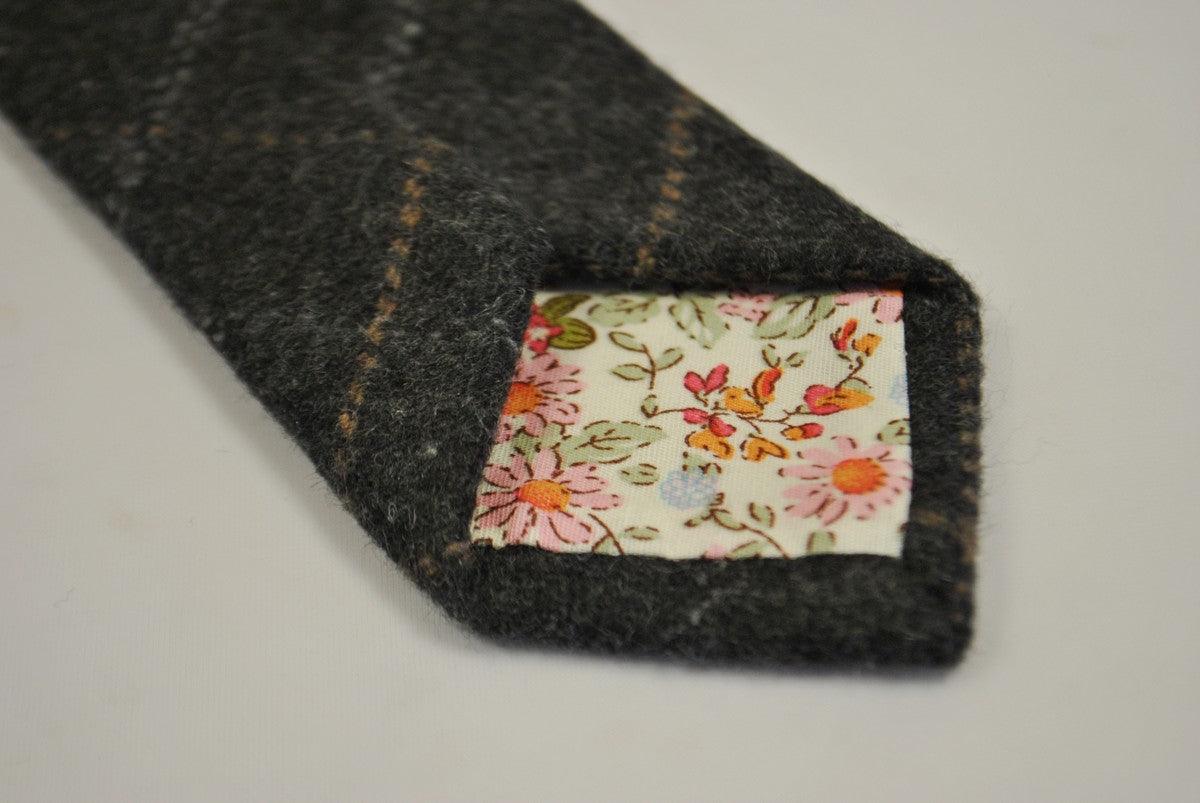 grey check tweed wool tie - Image 5