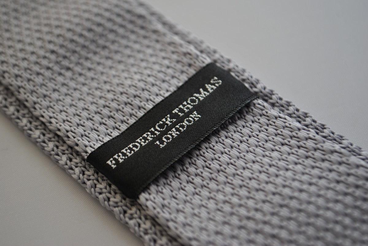 grey skinny knitted tie with orange polka dots - Image 3