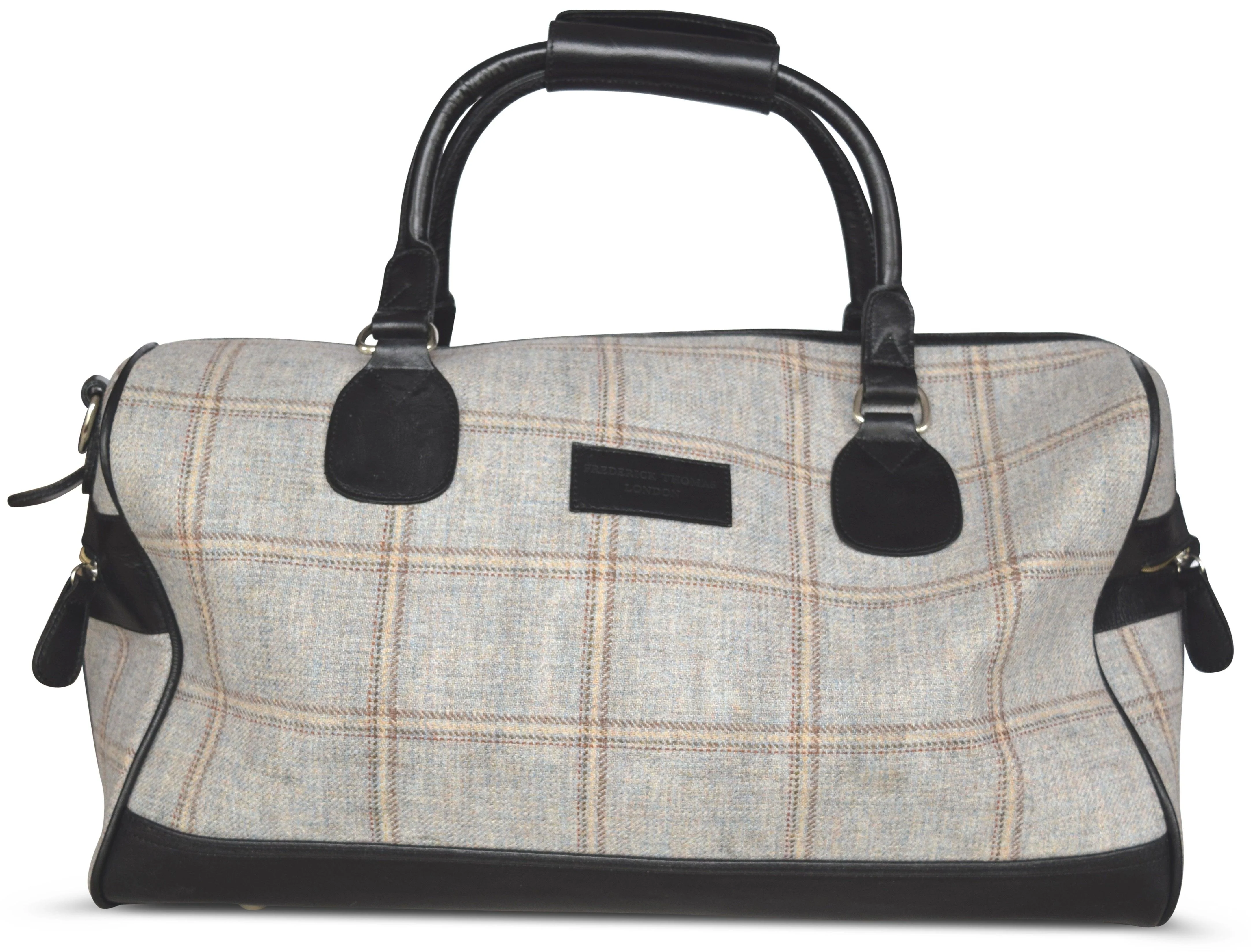 Ivory windowpane tweed weekend bag with matching wash bag - Image 3
