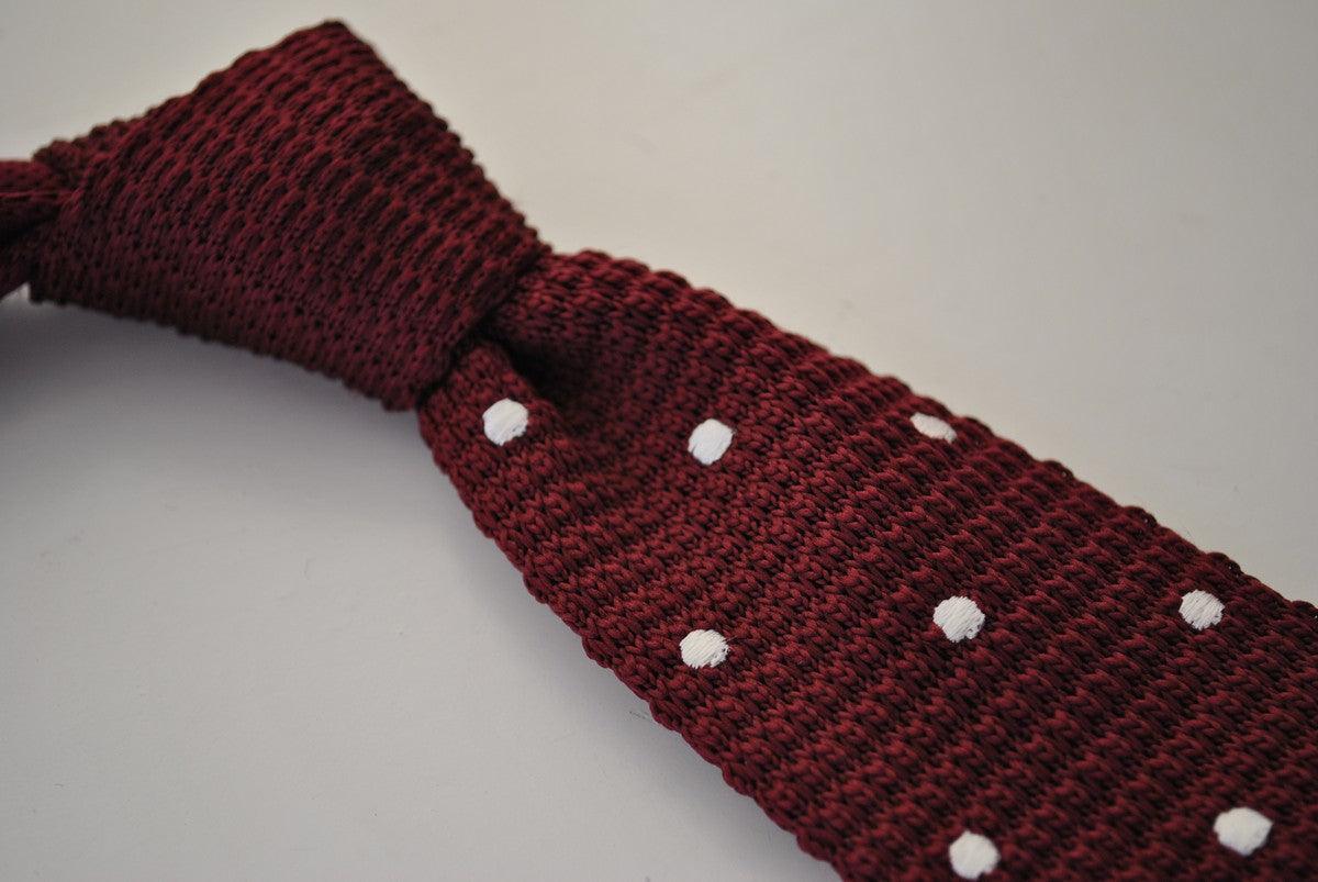 knitted dark red maroon tie with white polka dots - Image 3