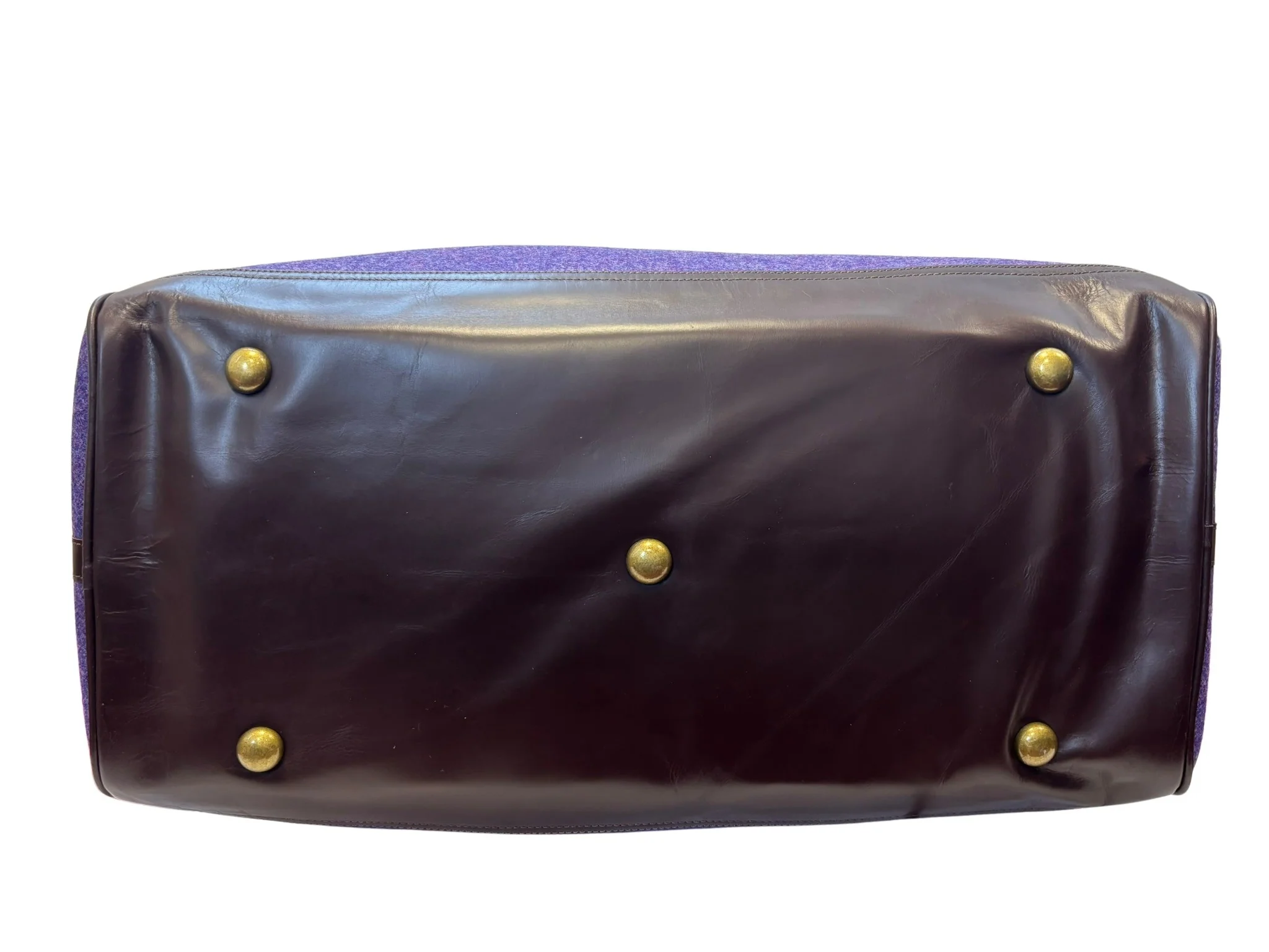 Luxury weekend overnight bag in purple with leather handles - Image 5