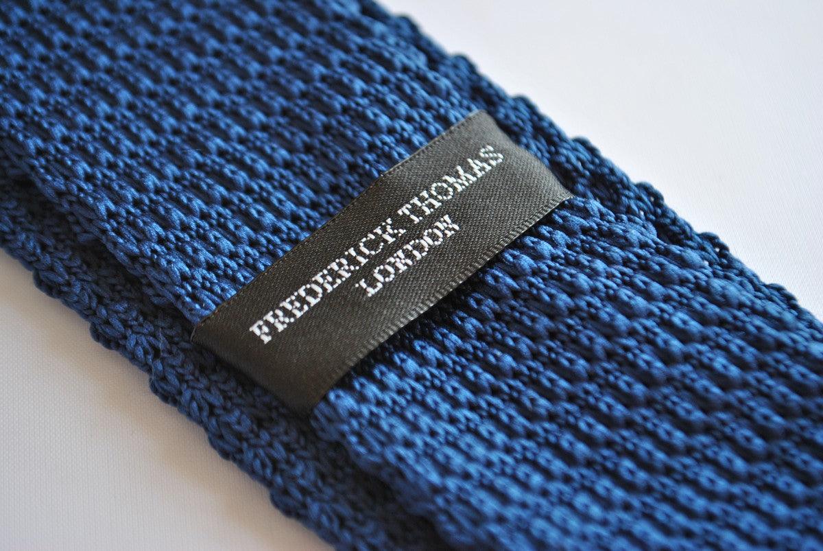 navy blue skinny knitted tie with mint green tip - Image 3