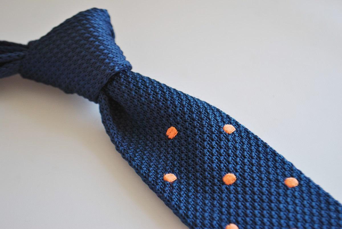 navy blue skinny knitted tie with orange polka dots - Image 2