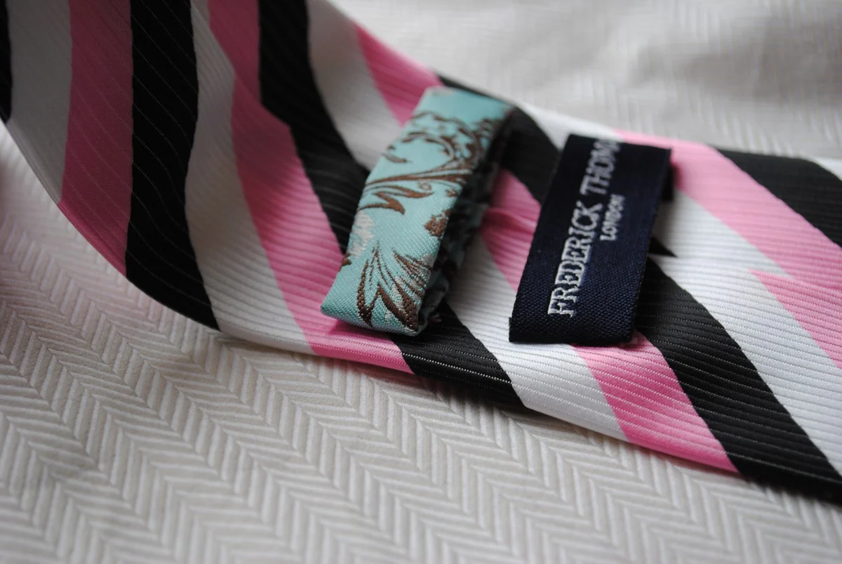 pink, black and white striped tie - Image 5