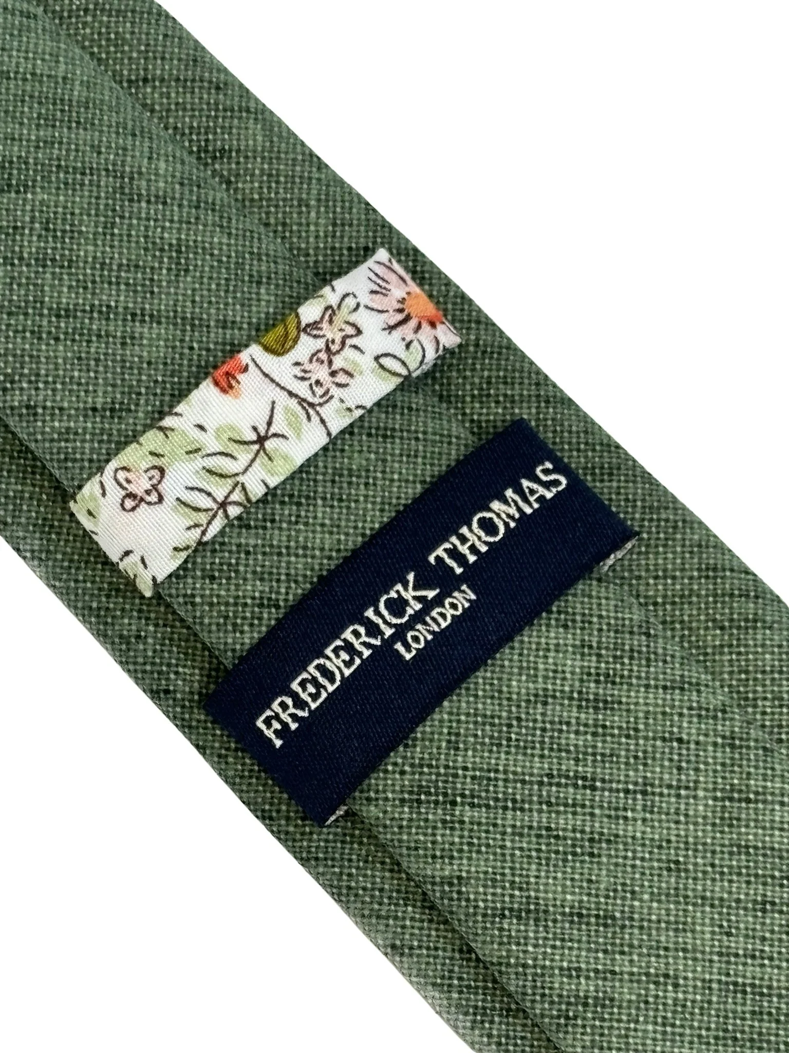 plain forest green linen tie - Image 3