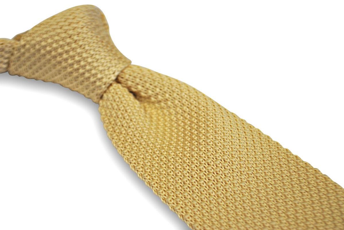 plain ivory skinny knitted tie with pointed end - Image 4