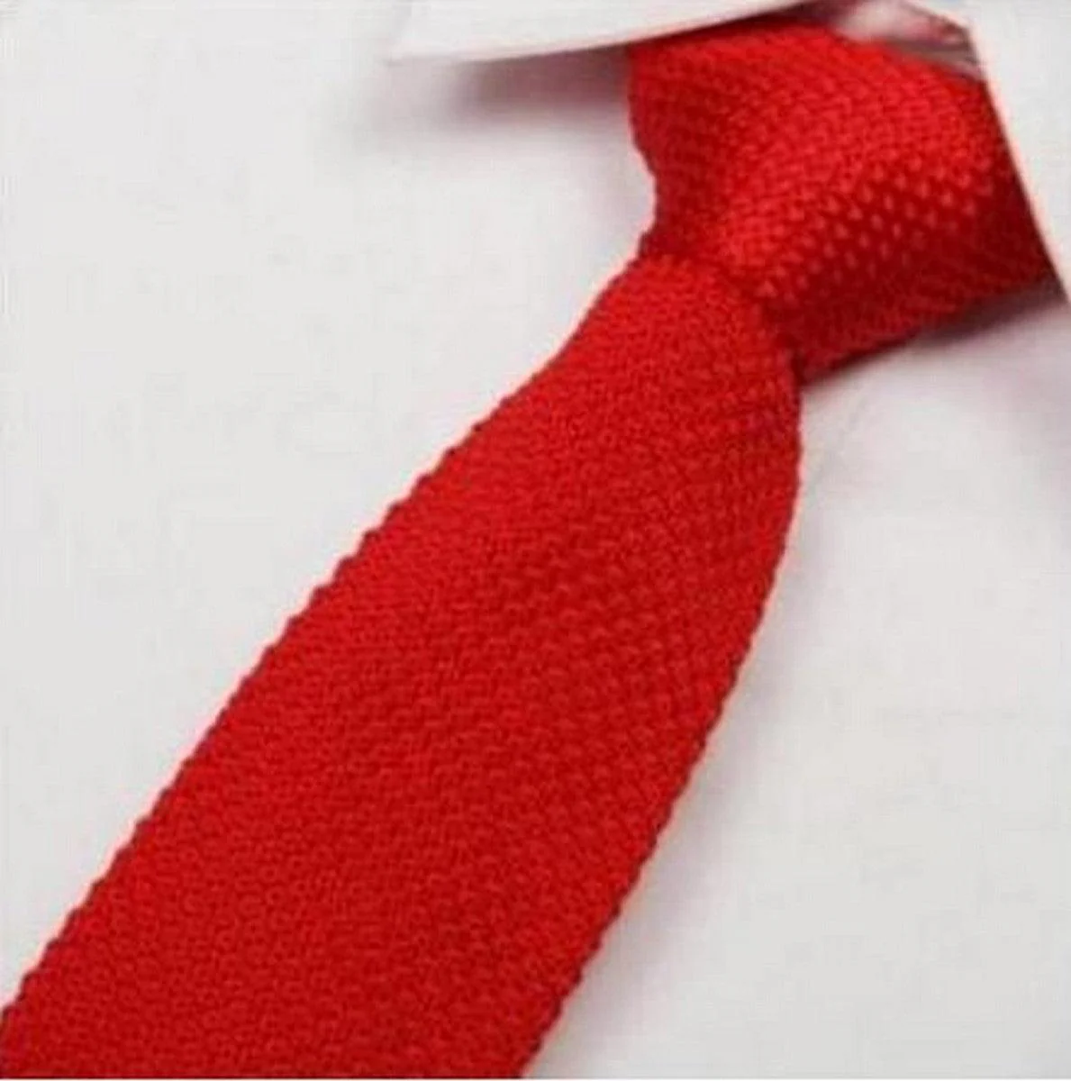 plain red skinny knitted tie - Image 2
