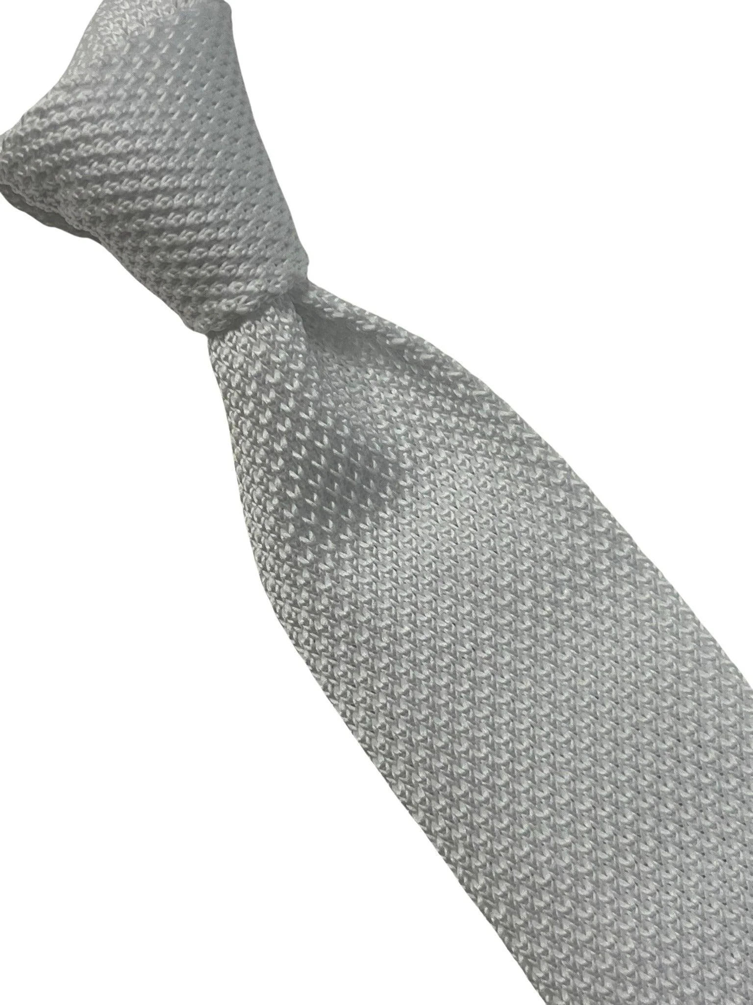 Plain white knitted skinny  tie - Image 4