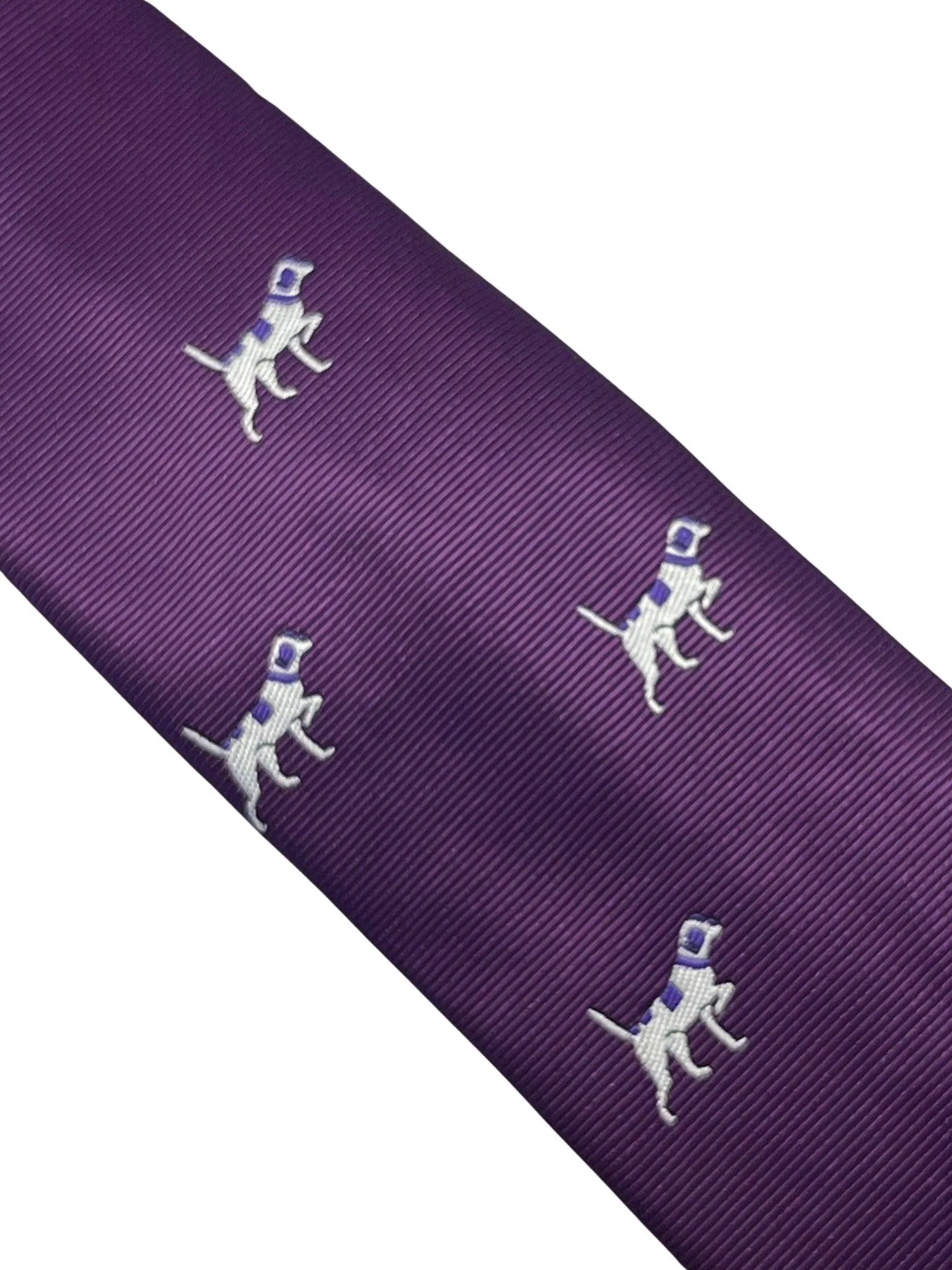 Plum aubergine purple tie with embroidered  beagle bloodhound hunting gun dog design - Image 6