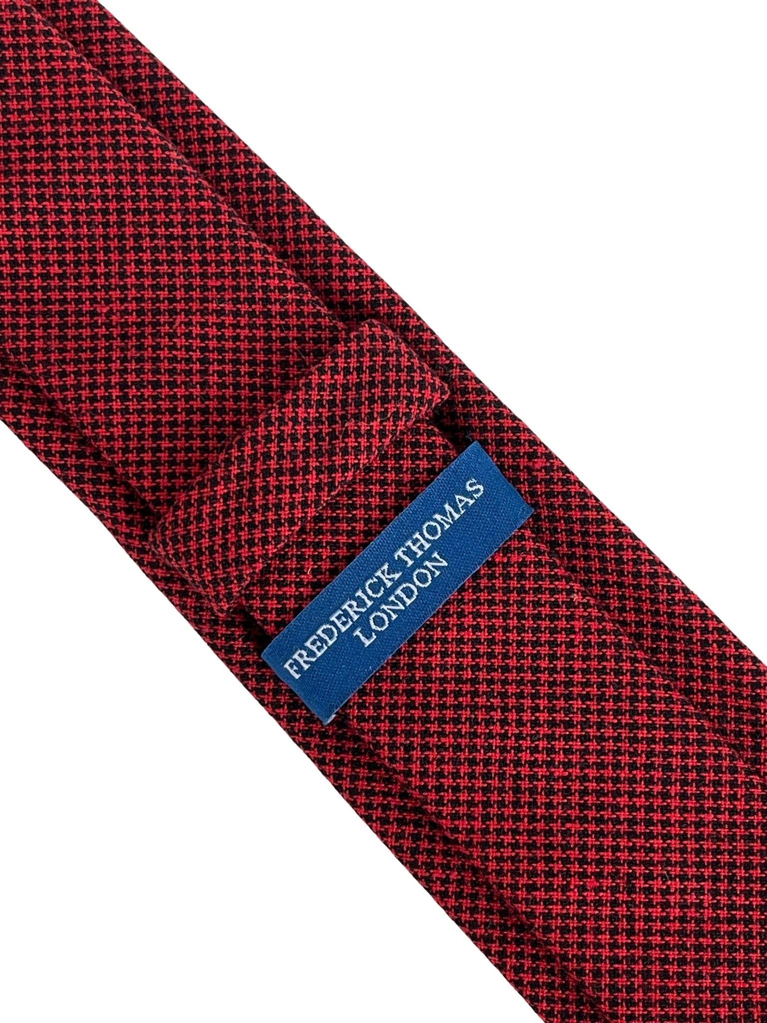 red and black dogtooth check - Image 4