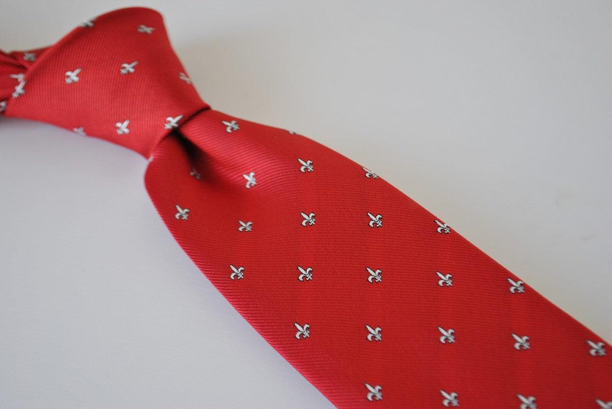 red tie with fleur de lis pattern - Image 3