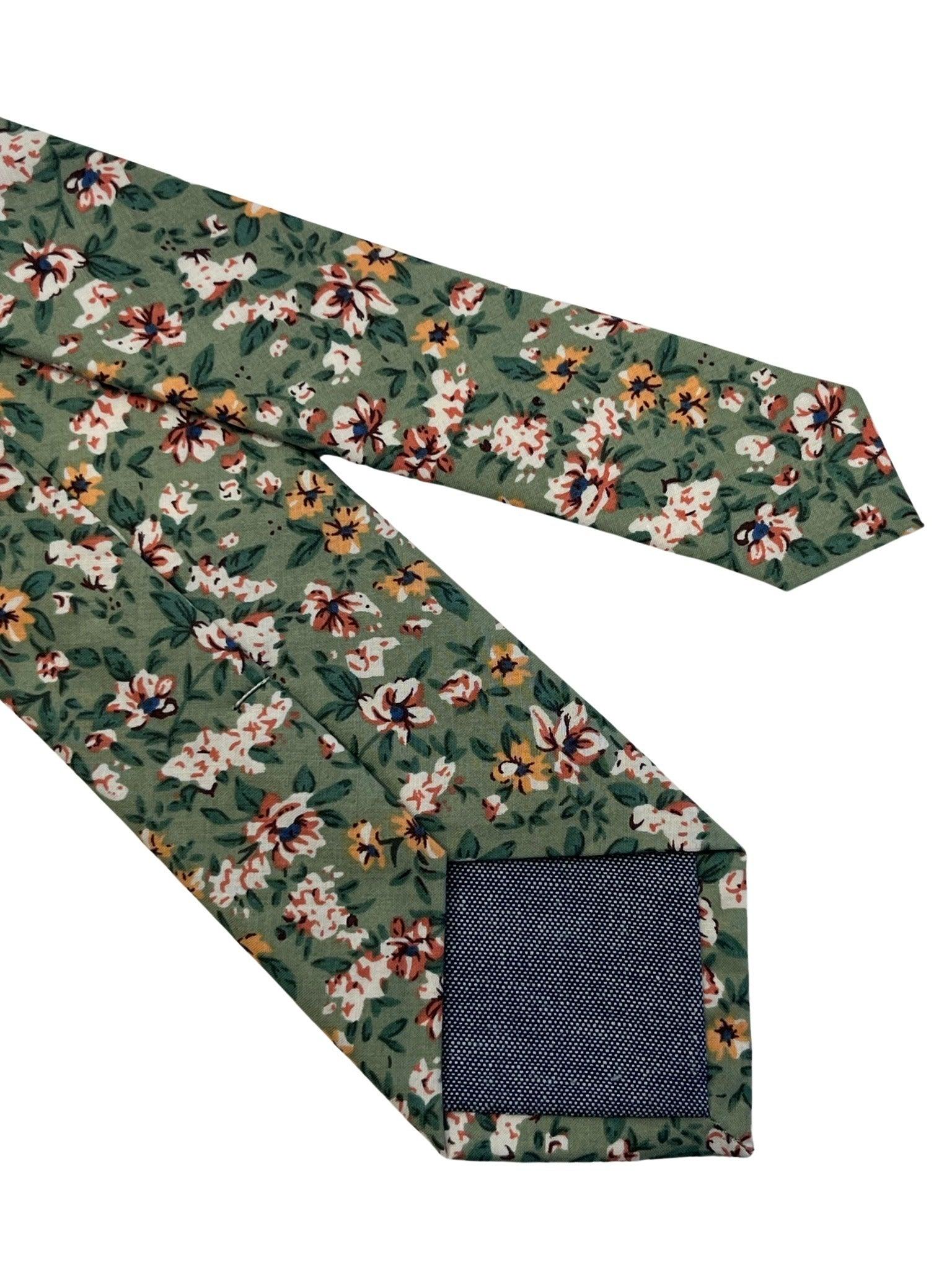 Sage green, light olive stencil english wild-flower floral design tie - Image 5