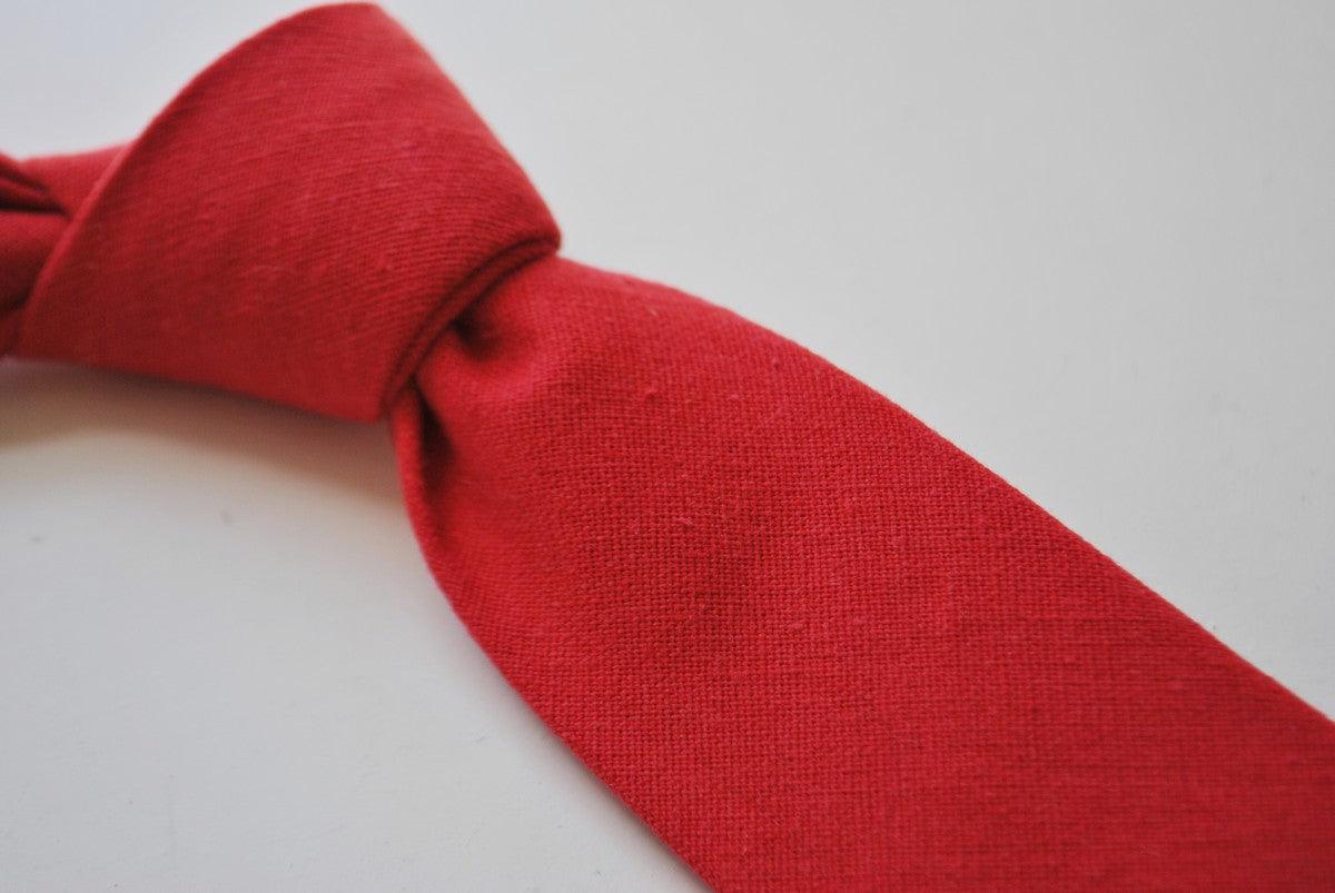 skinny plain red linen tie - Image 4
